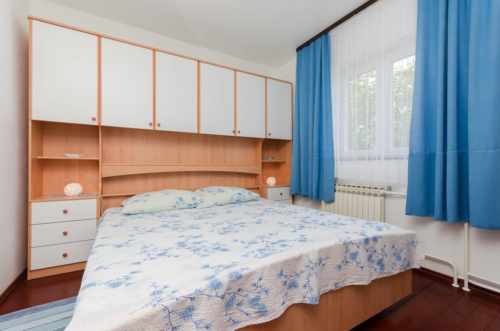Apartment Bozena Пунат Экстерьер фото