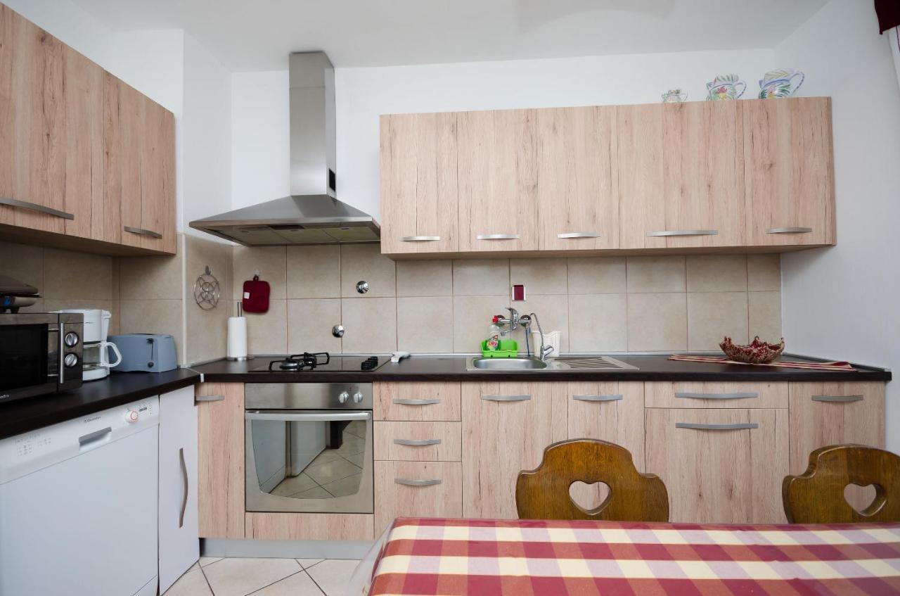 Apartment Bozena Пунат Экстерьер фото